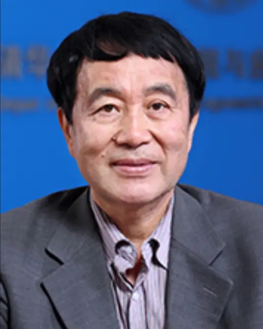 赵伟.jpg